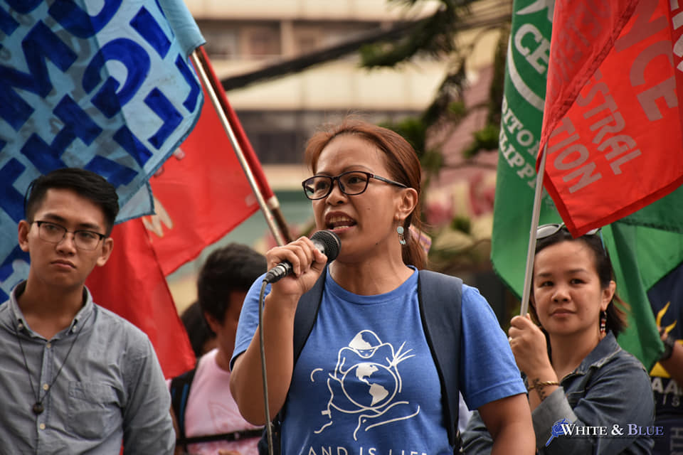 image from: https://www.facebook.com/whiteandblueslu/photos/sarah-dekdeken-secretary-general-of-cordillera-peoples-alliance/10162250560545387/